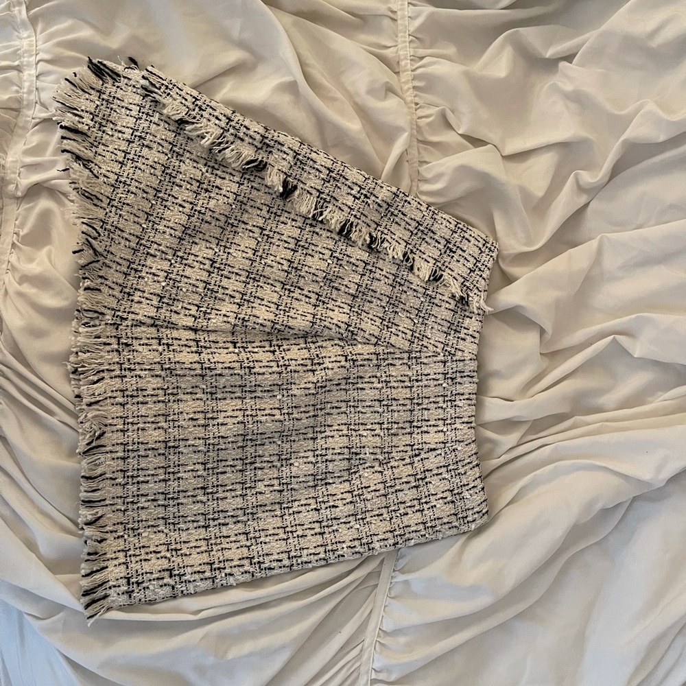 boutique mini skirt - Picture 4 of 4
